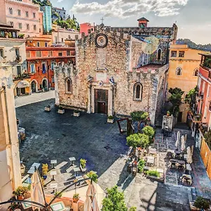 Meravigliosa Casa Sul Corso Di Appartamento Taormina